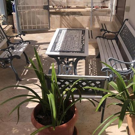 Appartamento 60 Mq A 800 Mt Dalla Spiaggia Capaci Luaran gambar