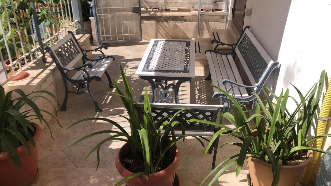 Appartamento 60 Mq A 800 Mt Dalla Spiaggia Capaci Luaran gambar